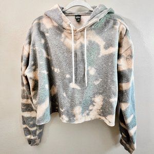 Wild Fable Bleach Dyed Cropped Hoodie